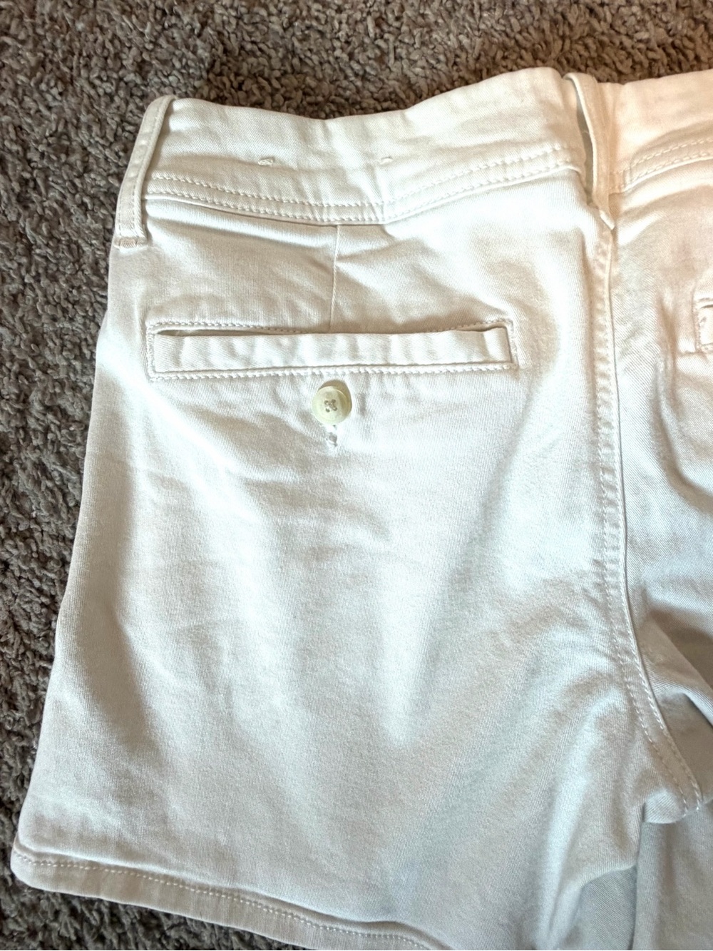 American Eagle Outfitters White Women's Shorts - Picture 5 of 7
